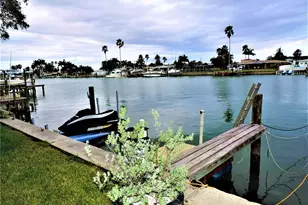12175 3rd St E, Treasure Island, FL 33706 - Photo 18