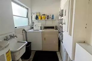 12175 3rd St E, Treasure Island, FL 33706 - Photo 14