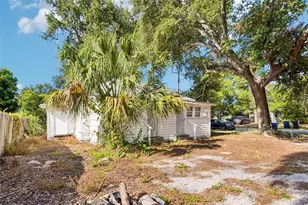 2715 W North A St, Tampa, FL 33609 - Photo 36