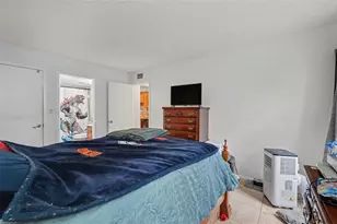 14203 Shadow Moss Ln, Tampa, FL 33613 - Photo 12