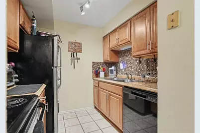 14203 Shadow Moss Lane #102, Tampa, FL 33613 - Photo 8