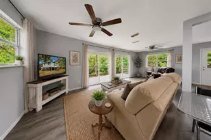 707 George St S, Tarpon Springs, FL 34688 - Photo 28