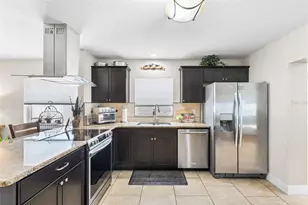 1333 Wildwood Ct, Dunedin, FL 34698 - Photo 6