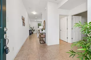 7612 Sunshine Bridge Ave, Gibsonton, FL 33534 - Photo 4