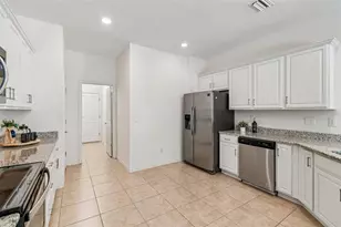 7612 Sunshine Bridge Ave, Gibsonton, FL 33534 - Photo 18