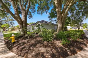 3040 Windridge Oaks Dr, Palm Harbor, FL 34684 - Photo 4