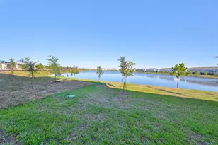 379 Mangrove Shade Cir, Apollo Beach, FL 33572 - Photo 12