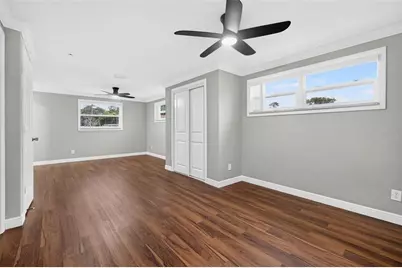 8700 58th Lane N, Pinellas Park, FL 33782 - Photo 10