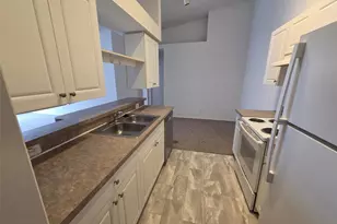 [Address not provided], Zephyrhills, FL 33541 - Photo 4