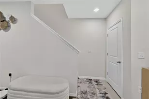 12925 Shady Fern Ln, Gibsonton, FL 33534 - Photo 6