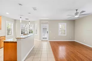 5906 Beaconpark St, Lithia, FL 33547 - Photo 14
