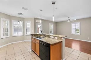 5906 Beaconpark St, Lithia, FL 33547 - Photo 24