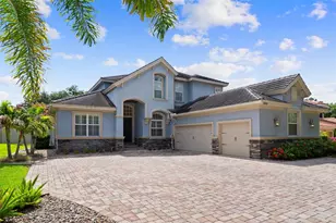 2689 Waters Edge Ct, Dunedin, FL 34698 - Photo 4