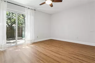 11325 Stratton Park Dr, Tampa, FL 33617 - Photo 10