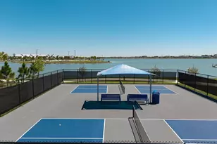 7271 Kodiak Ln, Sarasota, FL 34240 - Photo 14