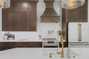 110 S Arrawana Ave, Tampa, FL 33609 - Photo 14