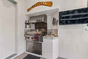 1514 Booth Dr, Valrico, FL 33594 - Photo 6