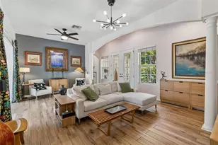 1514 Booth Dr, Valrico, FL 33594 - Photo 4