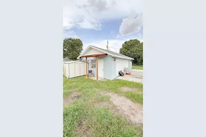 11001 N Armenia Avenue, Tampa, FL 33612 - Photo 44