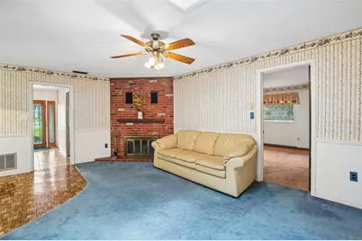 9224 Lakeview Drive, New Port Richey, FL 34654 - Photo 4