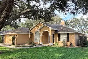 2782 High Ridge Dr, Lakeland, FL 33812 - Photo 2