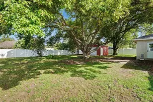 410 NE 12th Ave, Mulberry, FL 33860 - Photo 22