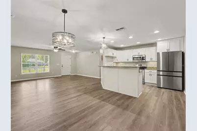 410 NE 12th Avenue, Mulberry, FL 33860 - Photo 6