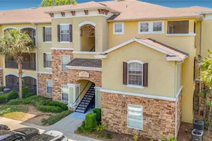 10201 Courtney Palms Blvd, Tampa, FL 33619 - Photo 2