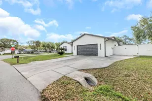 4030 Fieldgreen Pl, Land O Lakes, FL 34639 - Photo 2