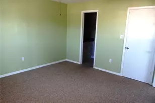 5357 81st St N, Saint Petersburg, FL 33709 - Photo 16