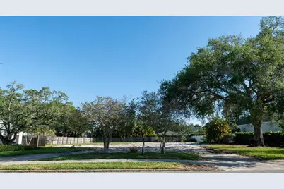 1020 Snell Isle Boulevard NE, Saint Petersburg, FL 33704 - Photo 2