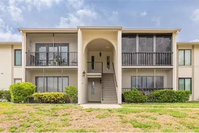 1882 Pine Ridge Way W #C2, Palm Harbor, FL 34684 - Photo 2