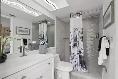 7698 Cardiff Court, Saint Petersburg, FL 33709 - Photo 38