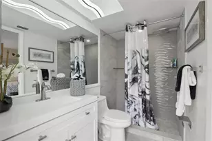 7698 Cardiff Ct, Saint Petersburg, FL 33709 - Photo 38