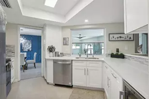 7698 Cardiff Ct, Saint Petersburg, FL 33709 - Photo 20