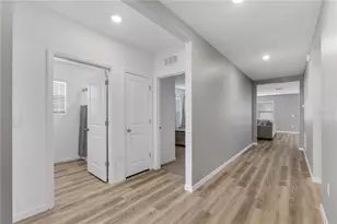 1697 Sourwood Dr, Ruskin, FL 33570 - Photo 4