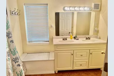 419 Kentucky Avenue, Crystal Beach, FL 34681 - Photo 22