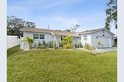 10264 Oakhurst Road, Largo, FL 33774 - Photo 2