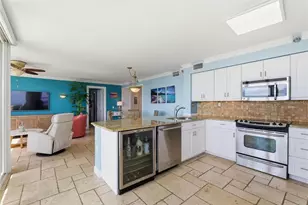 6265 Sun Blvd, Saint Petersburg, FL 33715 - Photo 10
