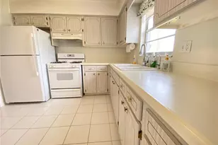 5105 Rose Pl N, Pinellas Park, FL 33782 - Photo 16