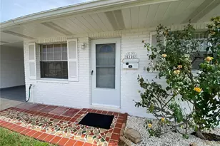 5105 Rose Pl N, Pinellas Park, FL 33782 - Photo 4