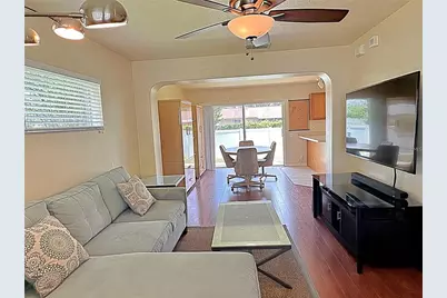 13129 Thoroughbred Loop, Largo, FL 33773 - Photo 4