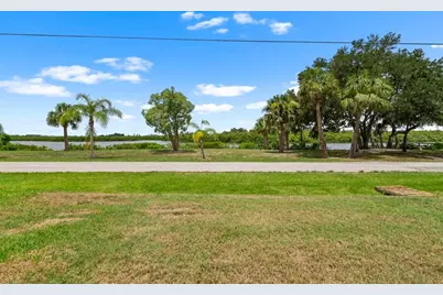 809 Timeless Moss Drive, Ruskin, FL 33570 - Photo 48