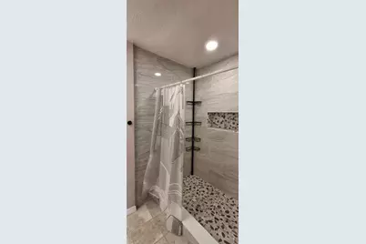6944 Buhrley Terrace N, Saint Petersburg, FL 33709 - Photo 22