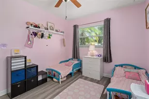 6944 Buhrley Terrace N, Saint Petersburg, FL 33709 - Photo 36