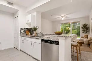 17112 Carrington Park Dr, Tampa, FL 33647 - Photo 6