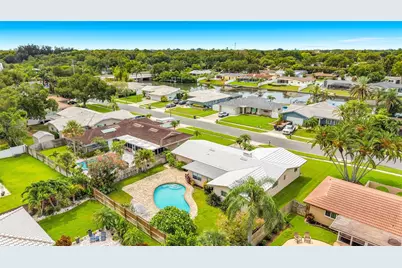 2178 Waterside Drive, Clearwater, FL 33764 - Photo 88
