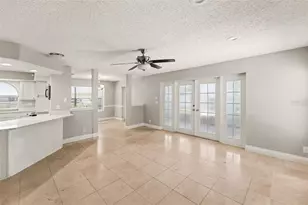 9160 136th Way, Seminole, FL 33776 - Photo 10