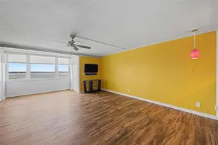 2618 Cove Cay Dr, Clearwater, FL 33760 - Photo 10