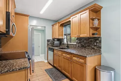 3280 56th Way N, Saint Petersburg, FL 33710 - Photo 12